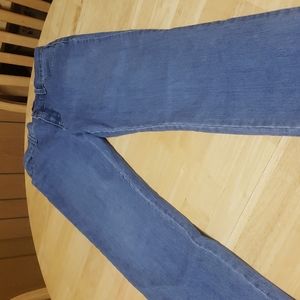 Gloria Vanderbilt jeans